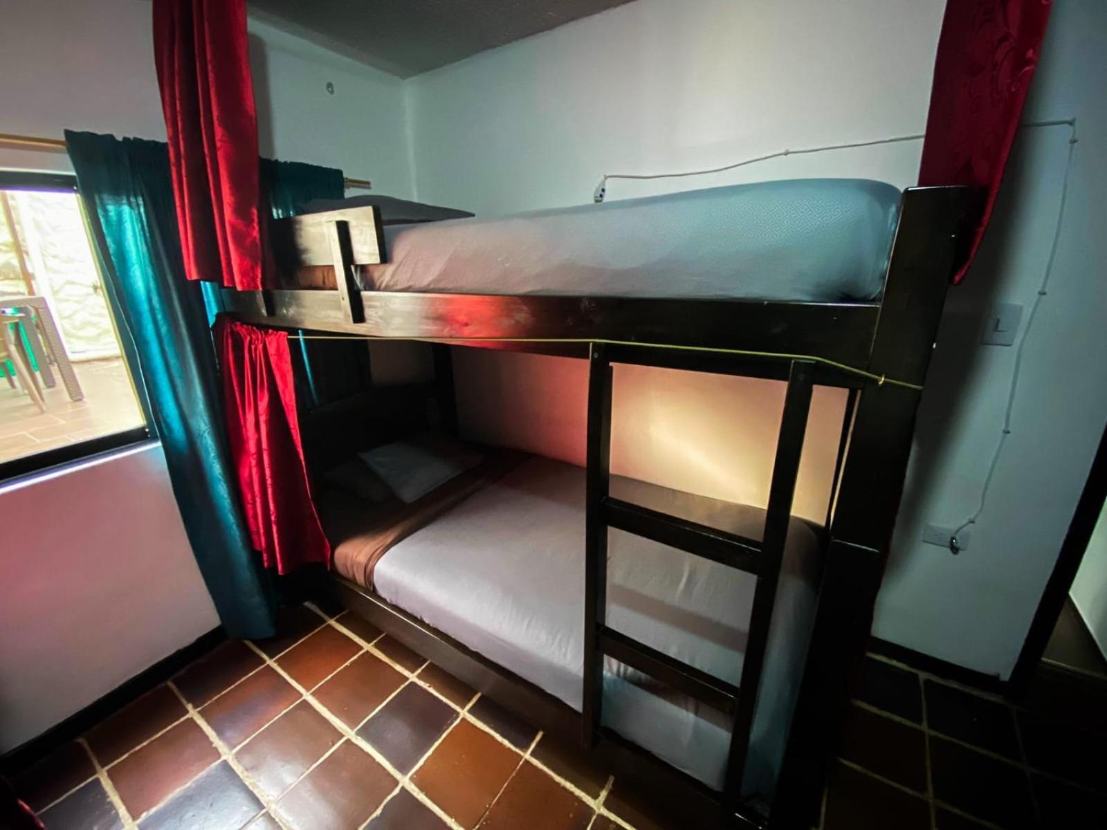 Celavi Hostel モングイ エクステリア 写真