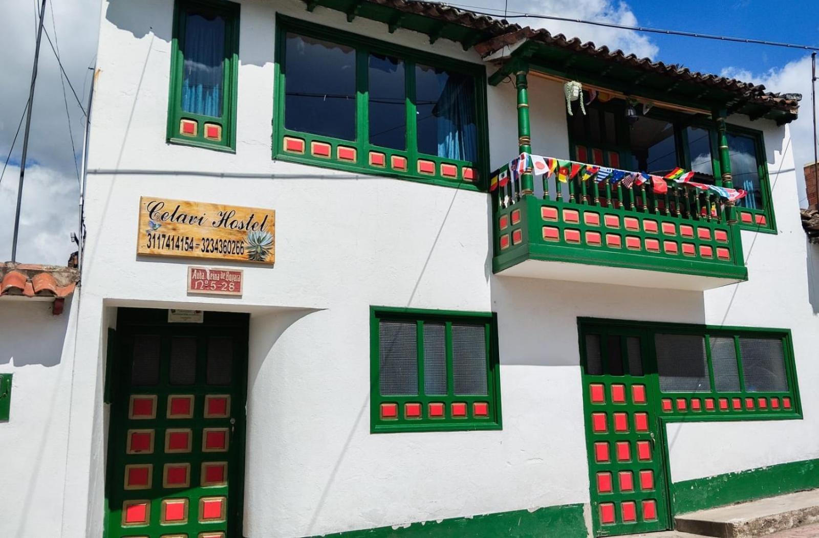 Celavi Hostel モングイ エクステリア 写真